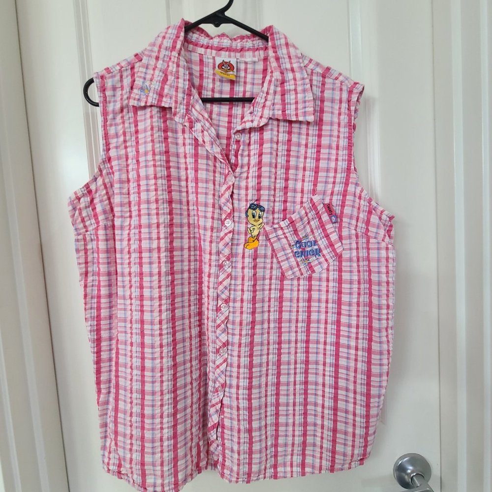 Vintage Looney Tunes Women’s Sleeveless "Tweety Cool Chick" Button Up Plaid